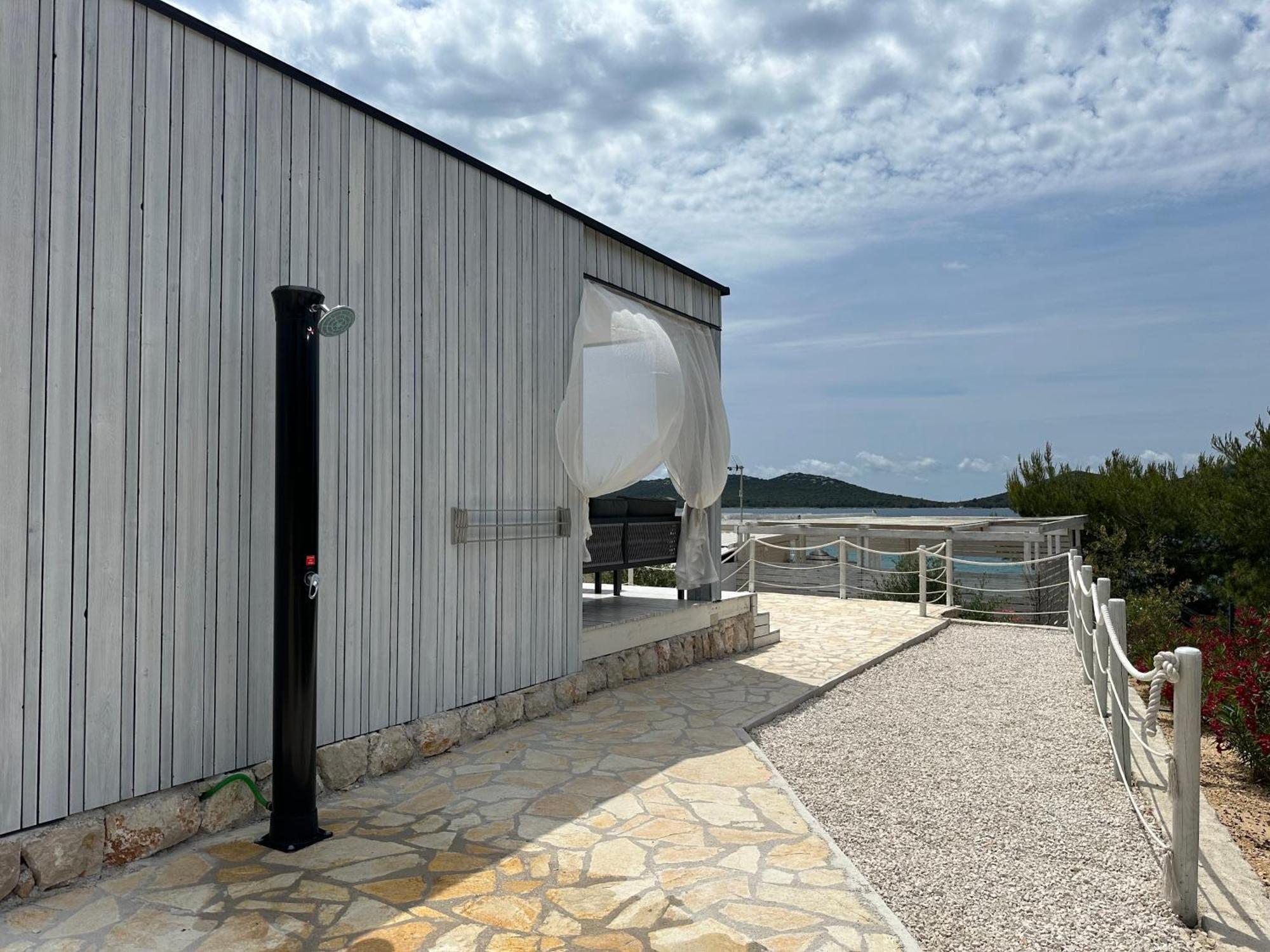 Beachhouse #1 - Buqez Drage